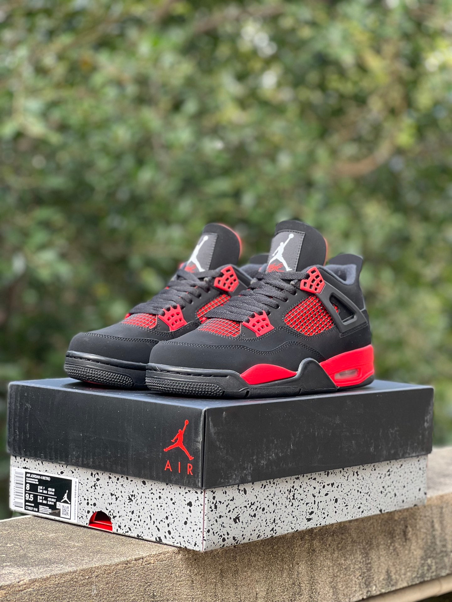 AJ 4’s RT