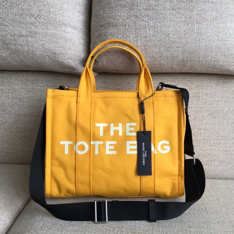 TOTE BAGS