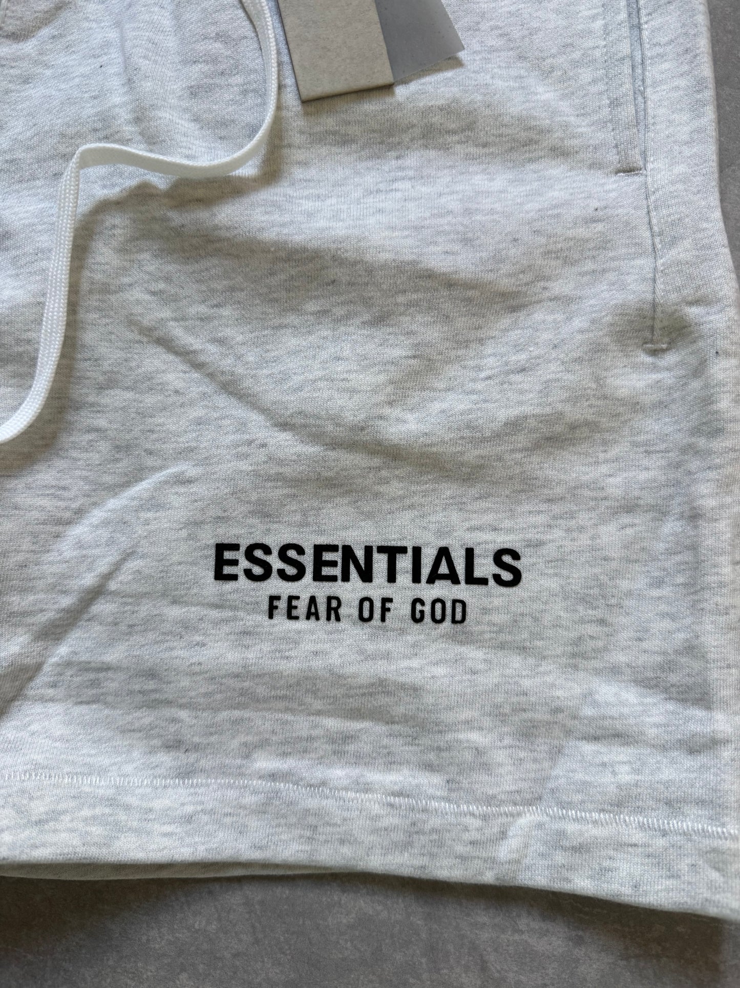 Ess Shorts