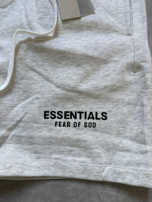 Ess Shorts