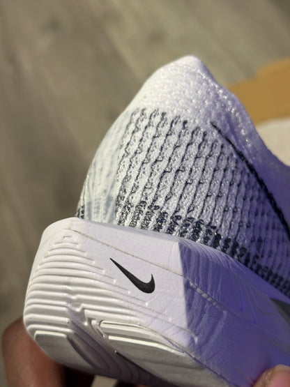 V.Flys Running Shoes