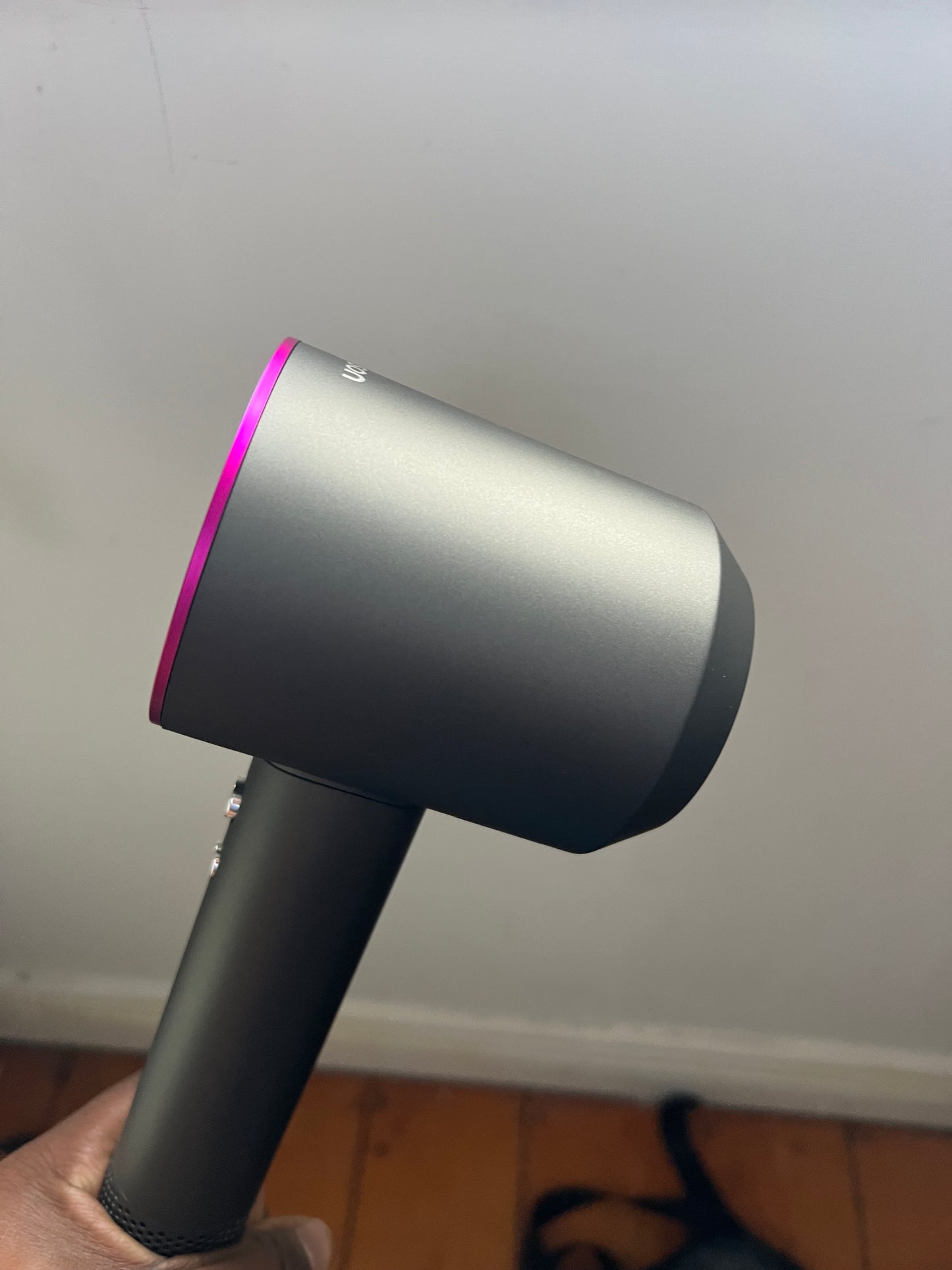 Supersonic Blowdryer