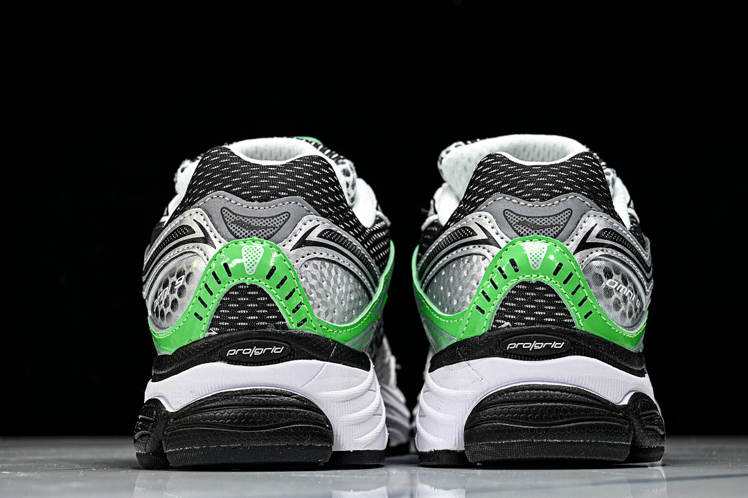 Scny sneakers