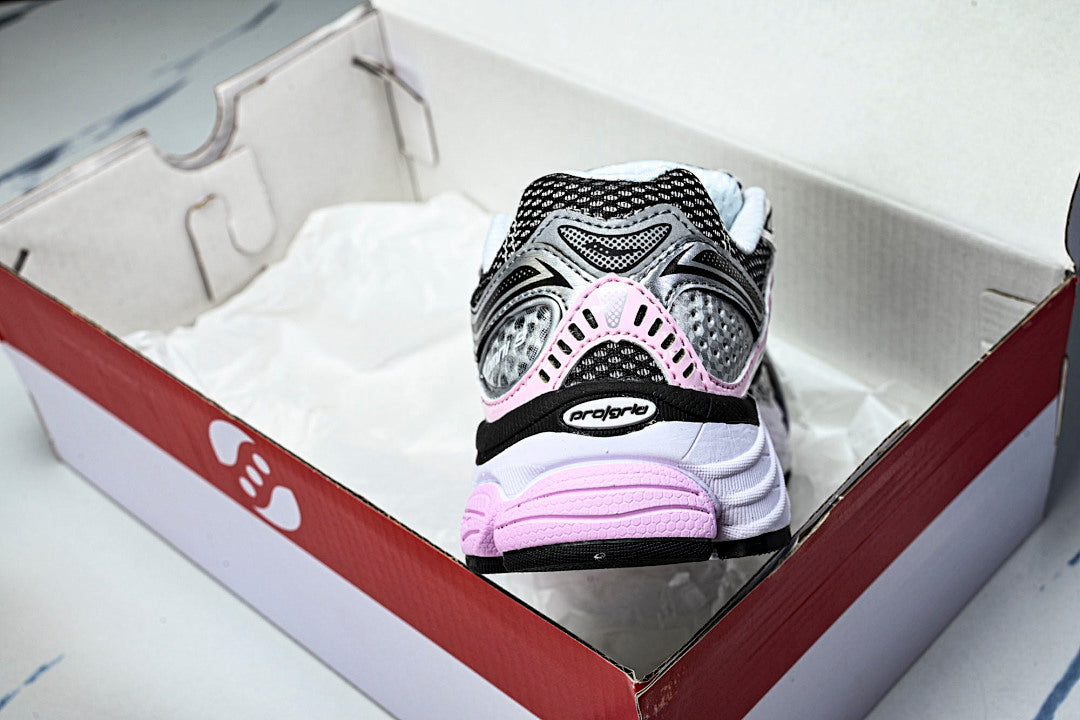 Scny sneakers