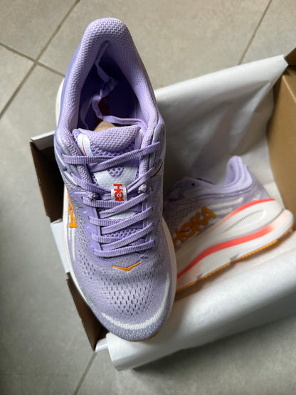 HKA Sneakers