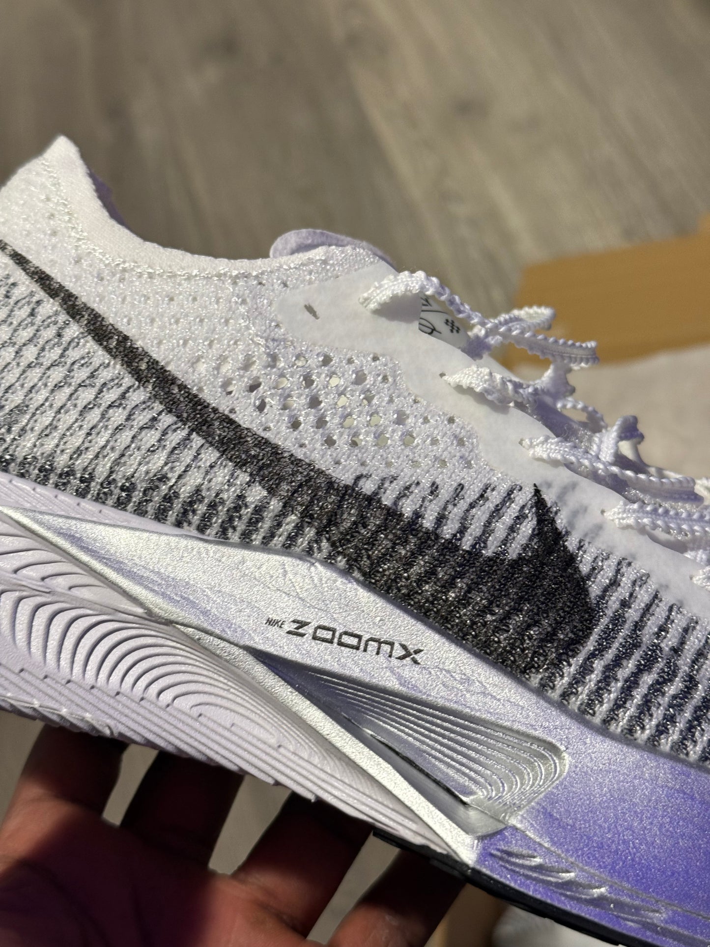 V.Flys Running Shoes