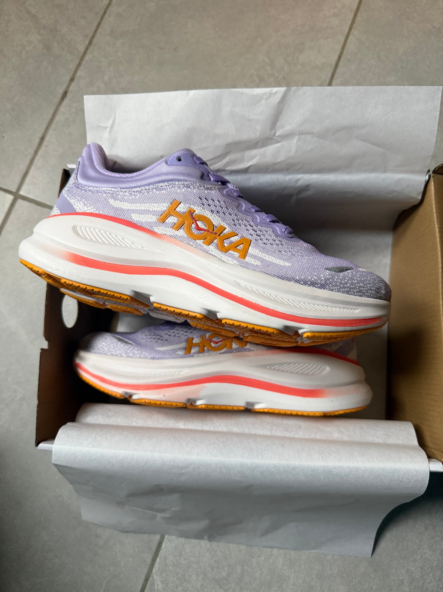HKA Sneakers