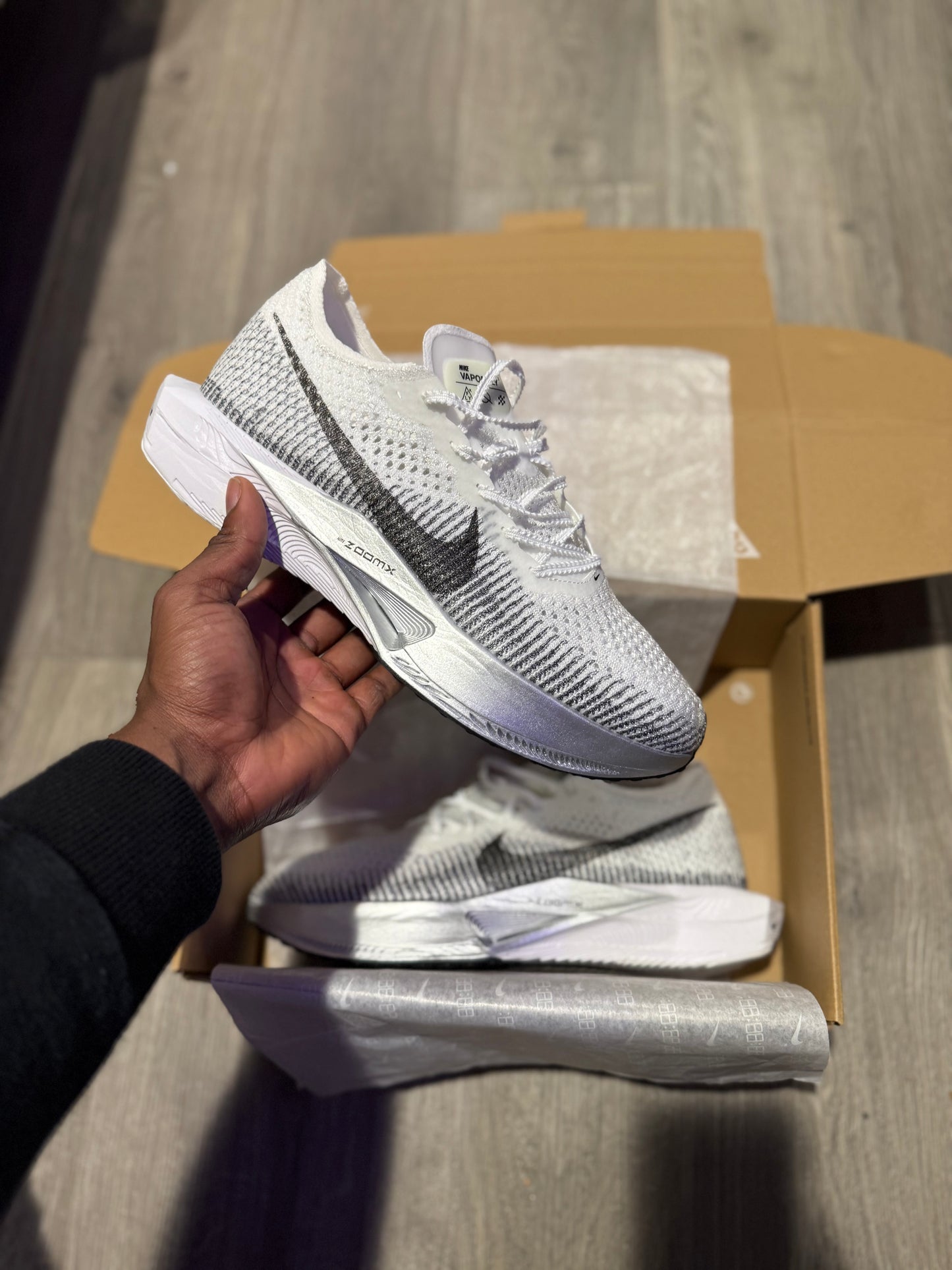 V.Flys Running Shoes