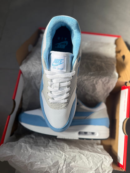 AM 1's