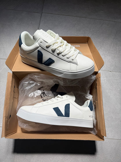 V Shoes