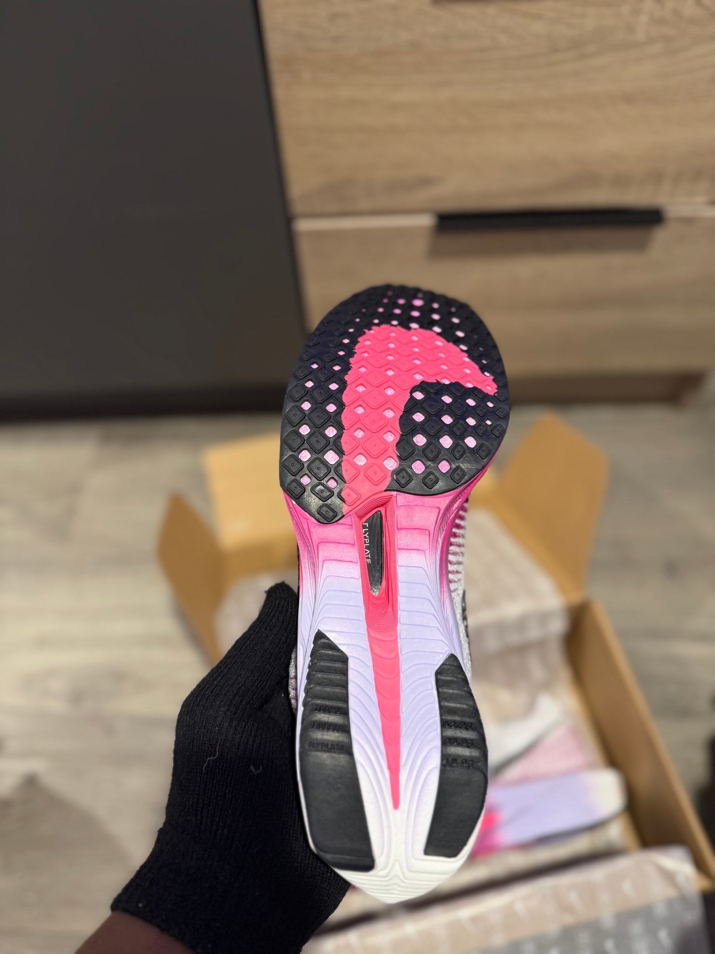 V.Flys Running Shoes