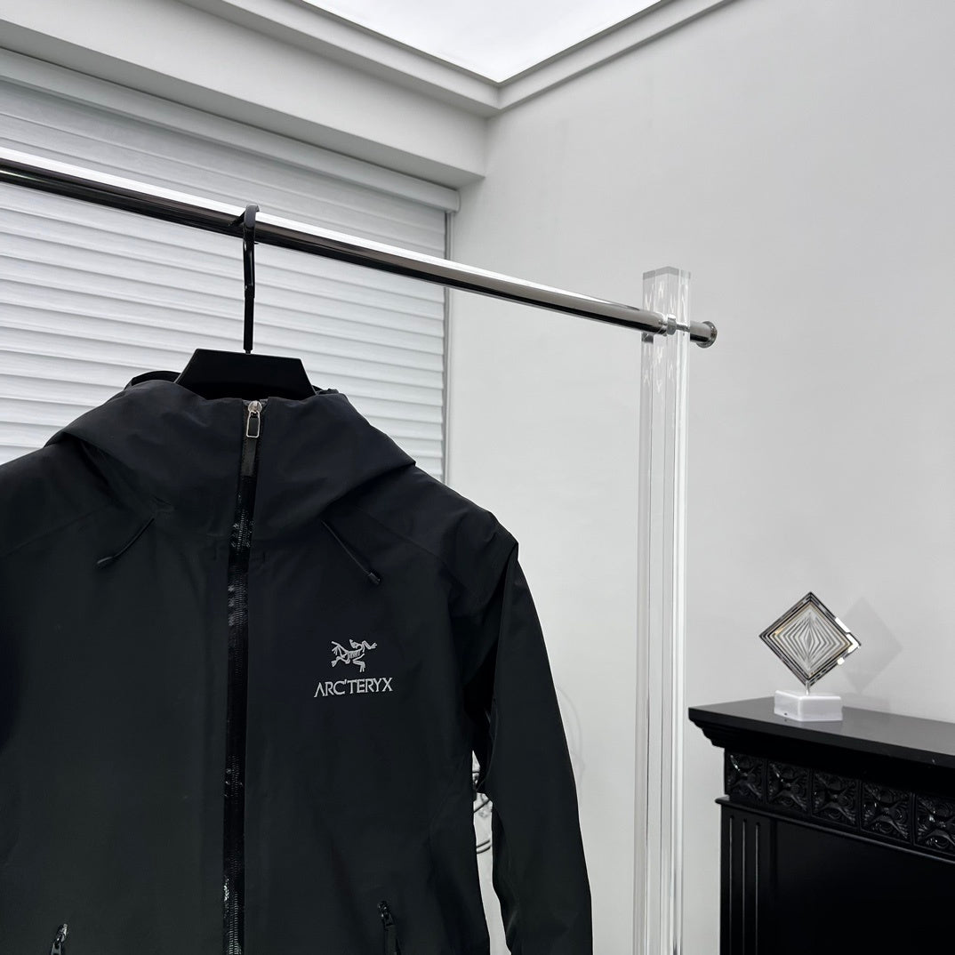 Arctyx Beta LT Jacket