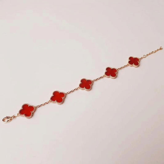Red carnelian and rose gold clover bracelet