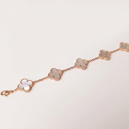 Grey mother-of-pearl and rose gold clover bracelet